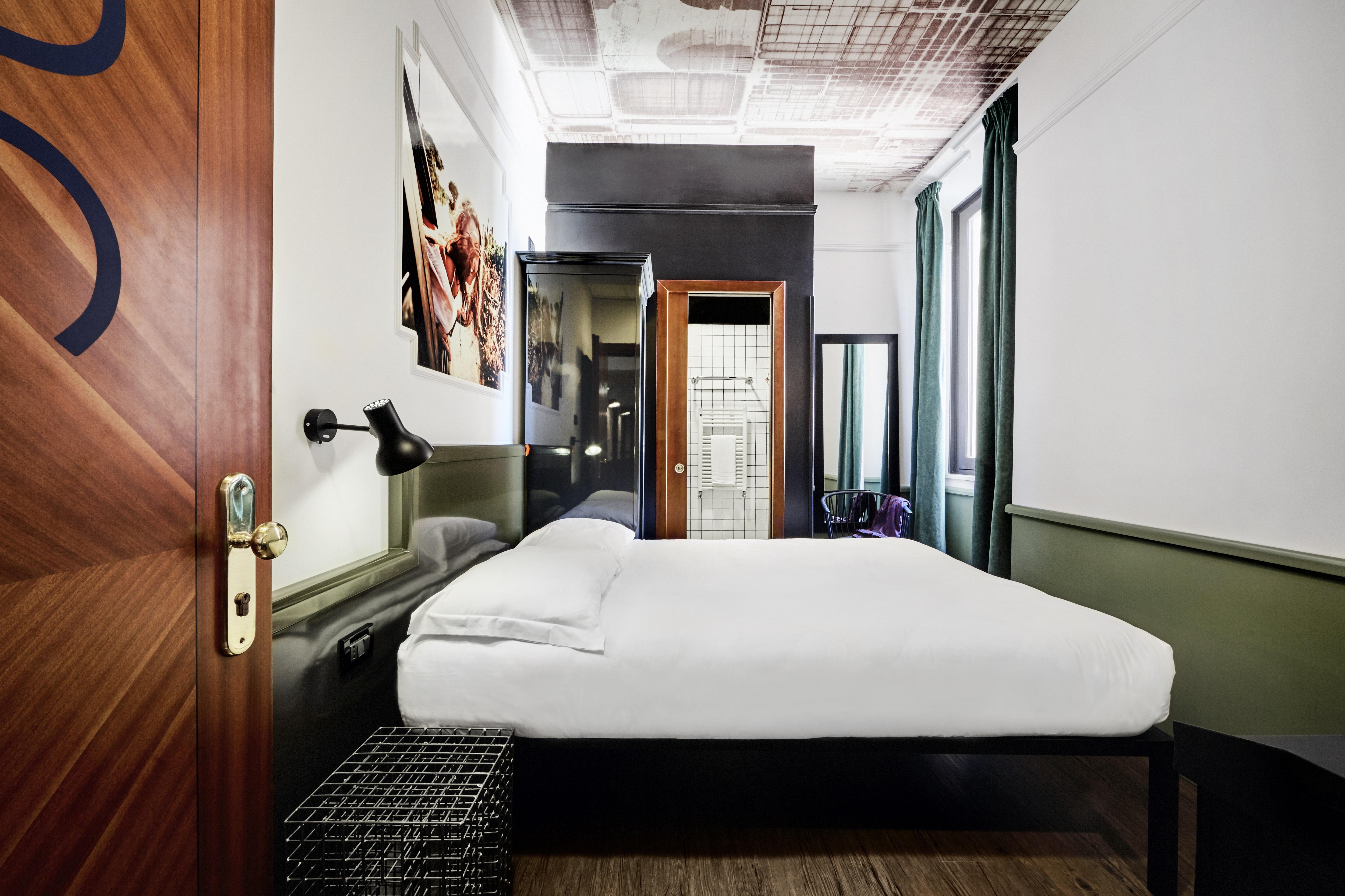 เจเนอเรเตอร์ โรม Hostel ภายนอก รูปภาพ