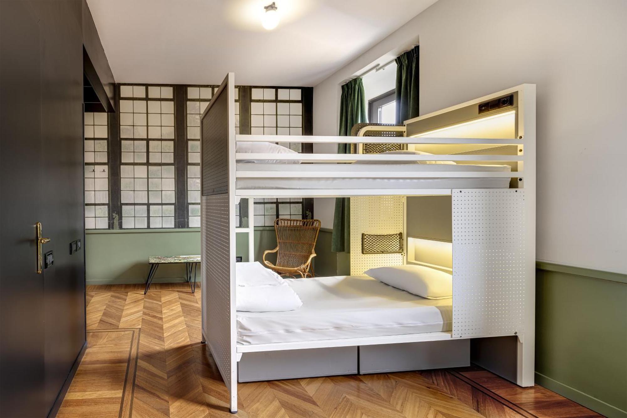 เจเนอเรเตอร์ โรม Hostel ภายนอก รูปภาพ